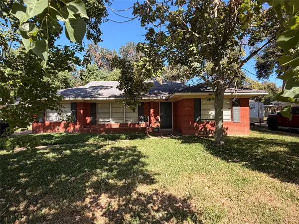 220 Bruce Avenue, Shreveport, LA 71105