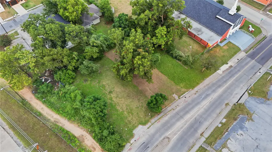 3136 Metropolitan Avenue, Dallas, TX 75215 - #2
