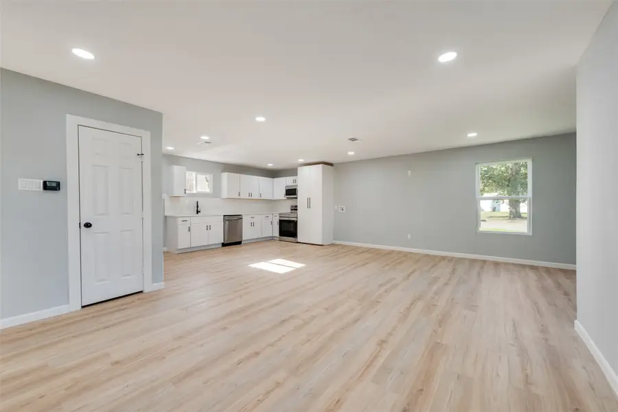 2201 Carruthers Drive, Fort Worth, TX 76112 - #2