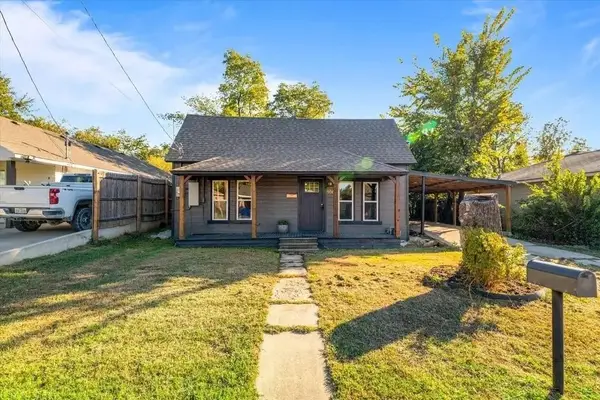 306 Hall Street, Whitesboro, TX 76273