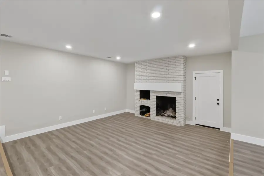 209 W 9th Street, Kemp, TX 75143 - #3