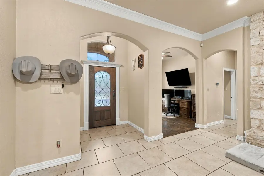 321 Canterbury Road, Waco, TX 76712 - #2