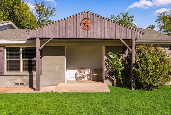 1812 Spring Lake Drive, Mesquite, TX 75149