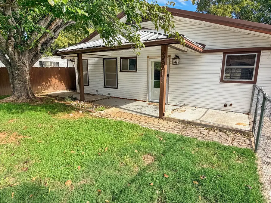 3901 Greenbrook Street, Granbury, TX 76048 - #2