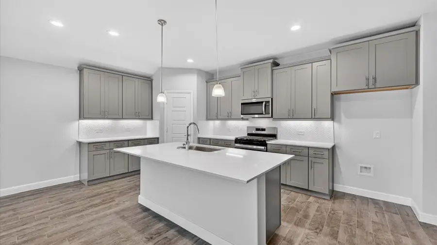 10425 Sunset Shore Drive, Grand Prairie, TX 76065 - #2
