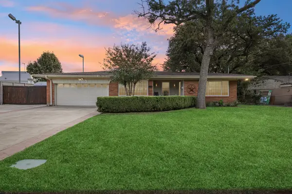 2110 Cooper Drive, Irving, TX 75061