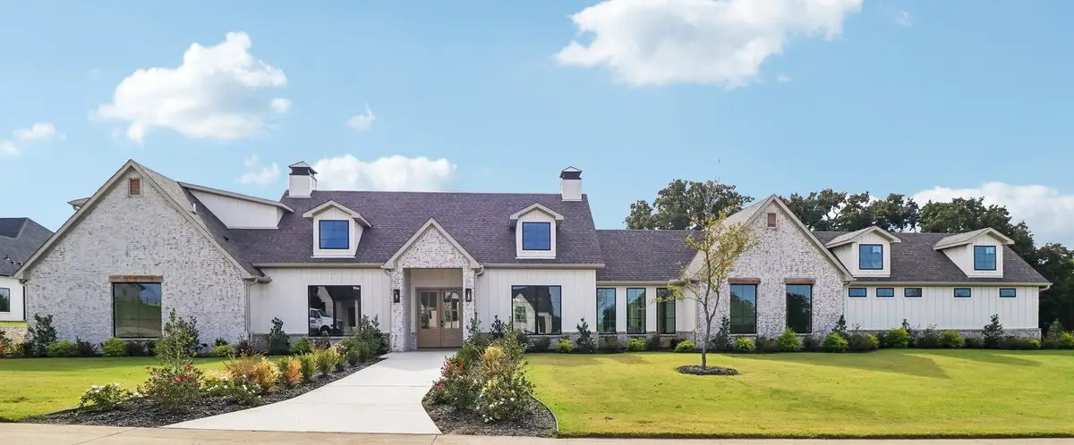 300 Mint Ridge Drive, Burleson, TX 76028 - #1