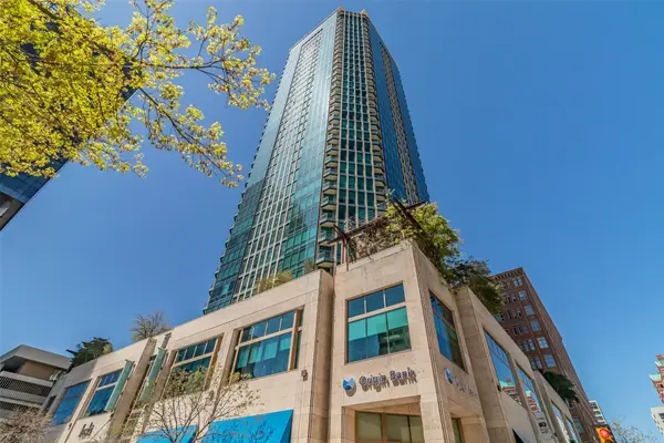 500 Throckmorton Street #2011, Fort Worth, TX 76102