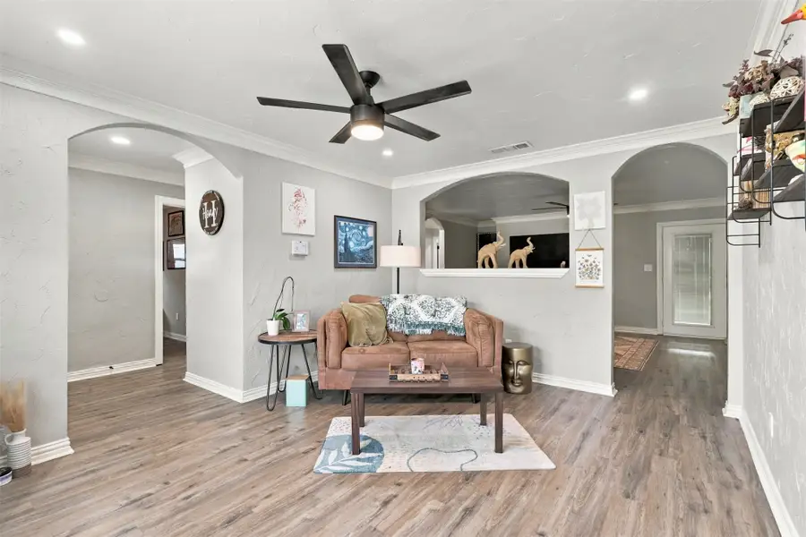 1002 Rosewood Lane, Arlington, TX 76010 - #3