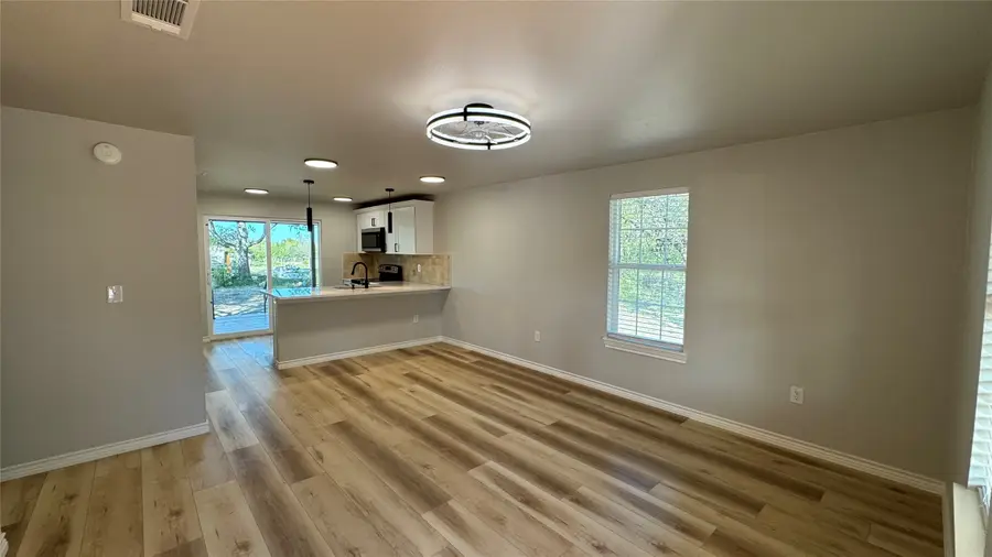 401 E Sanger Street, Celeste, TX 75423 - #3