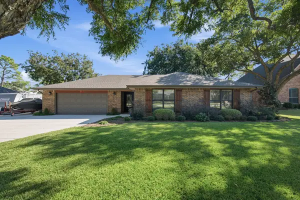 4614 Spruce Street, Flower Mound, TX 75028