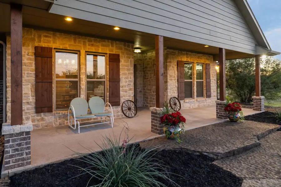 516 Spring Town Road, Van Alstyne, TX 75495 - #2