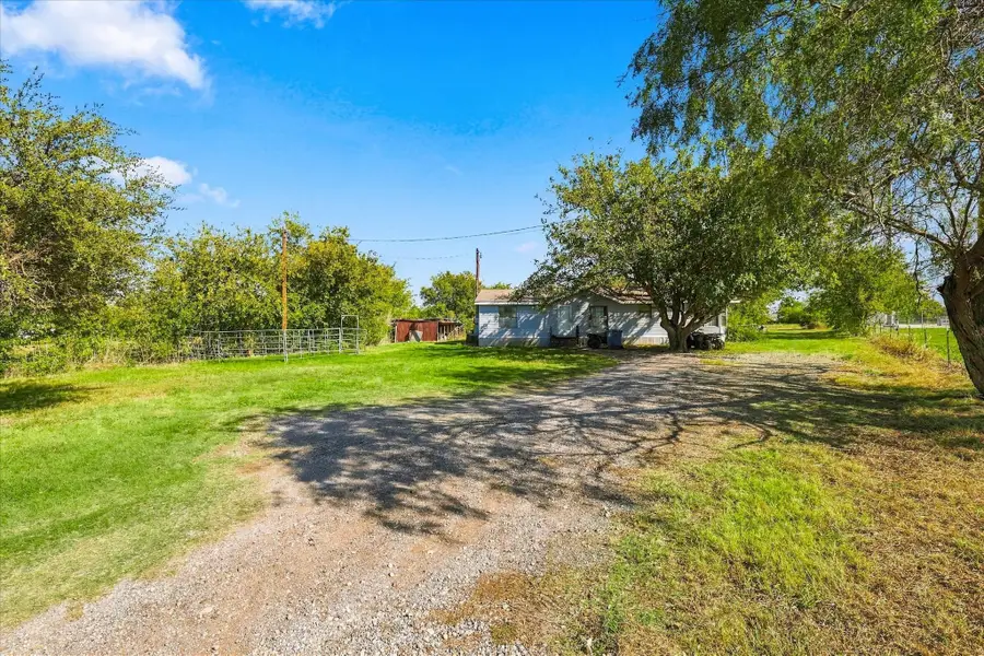 2863 Fm 917, Mansfield, TX 76063 - #3
