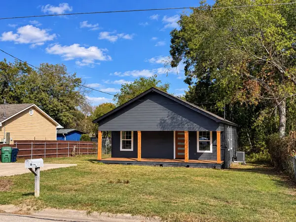 611 Wilson Street, Denton, TX 76205