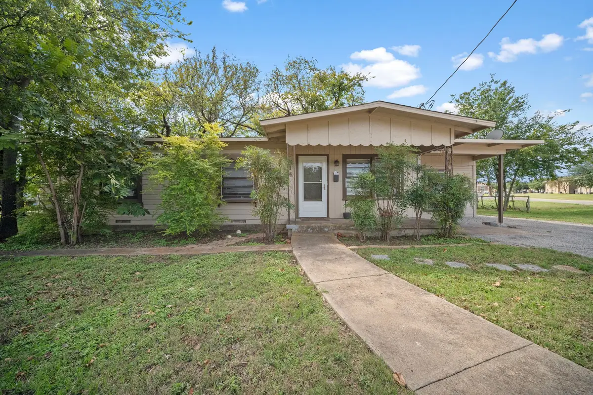 514 E University Avenue, Waxahachie, TX 75165 - #1