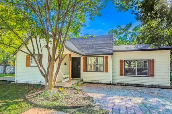 212 Penn Street, Waxahachie, TX 75165