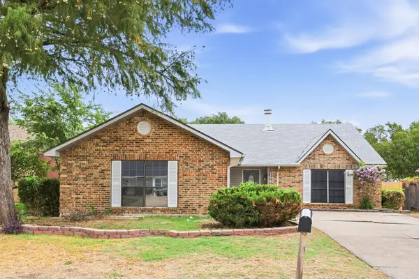 3207 Wintersmith Drive, Arlington, TX 76014