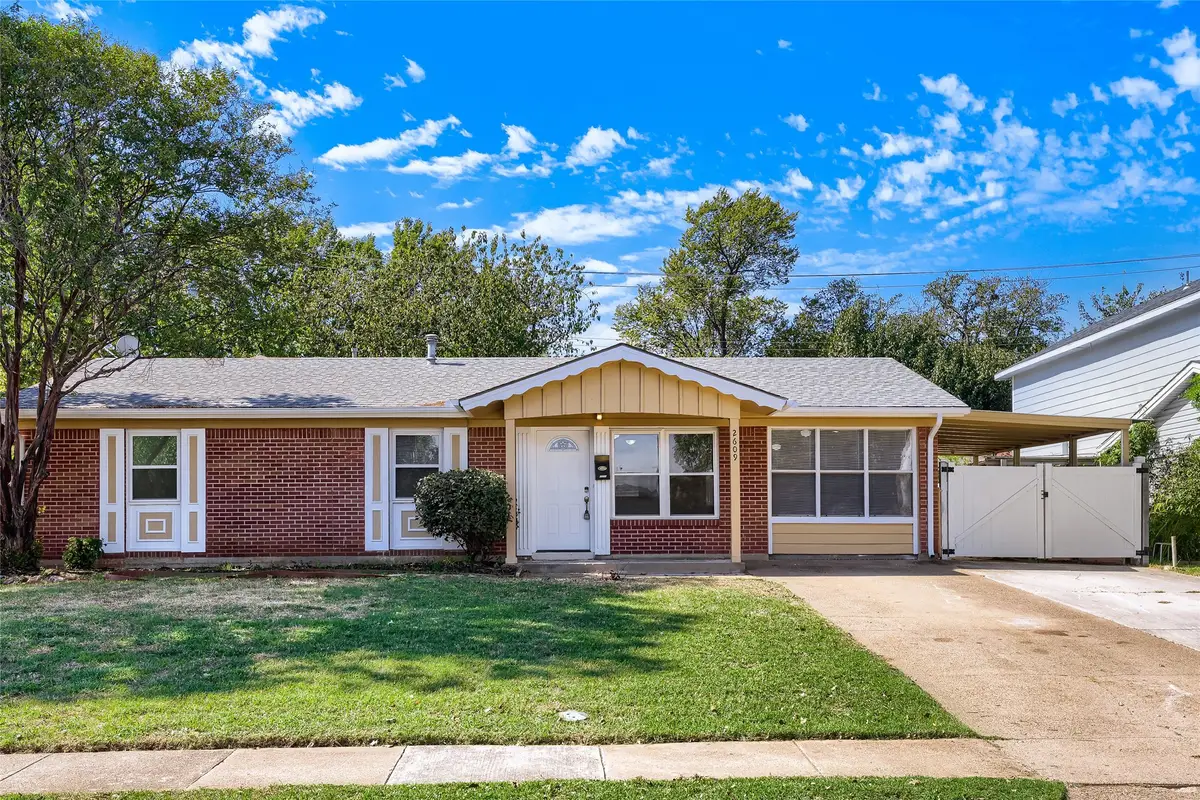 2609 Harvard Street N, Irving, TX 75062 - #1