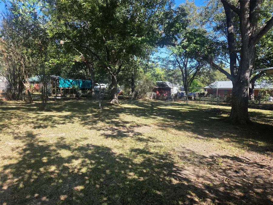 324 W Birch Avenue, Shreveport, LA 71107 - #3