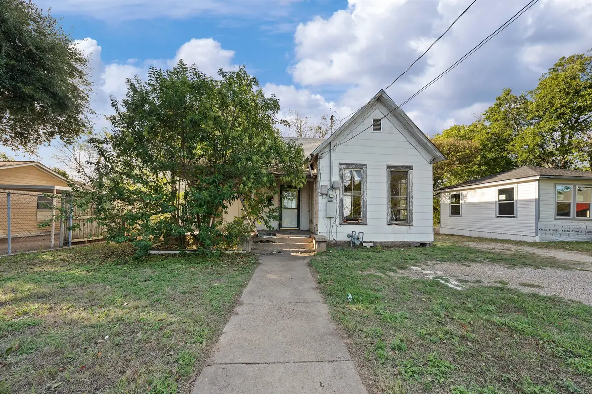 2225 Ross Avenue, Waco, TX 76706 - #1