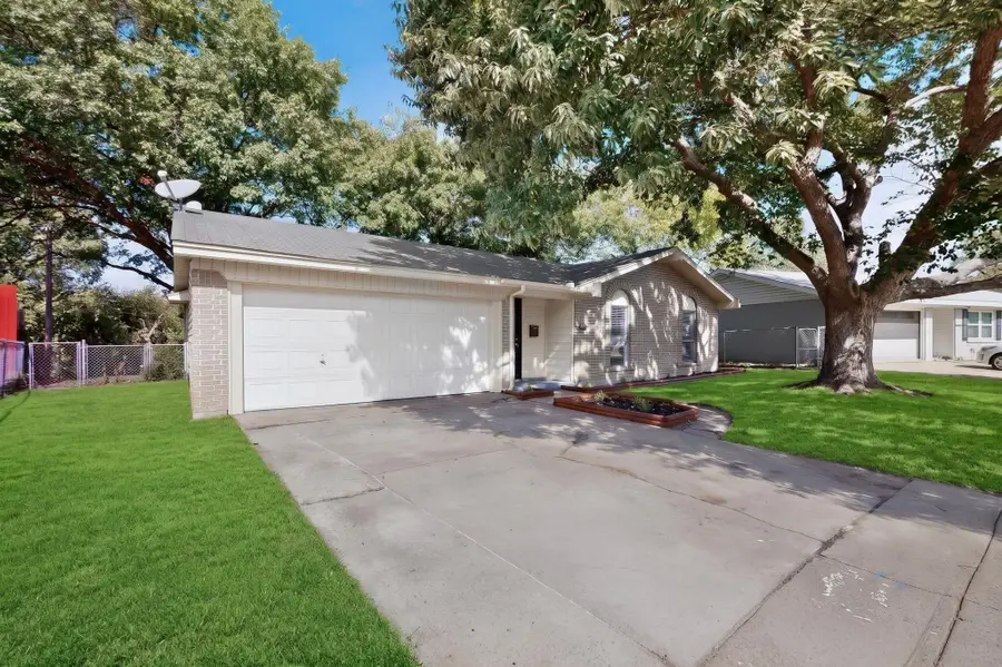 7131 Al Patterson Drive, Dallas, TX 75241 - #3