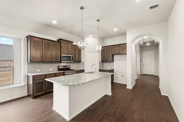 2812 Hay Lane, Midlothian, TX 76065