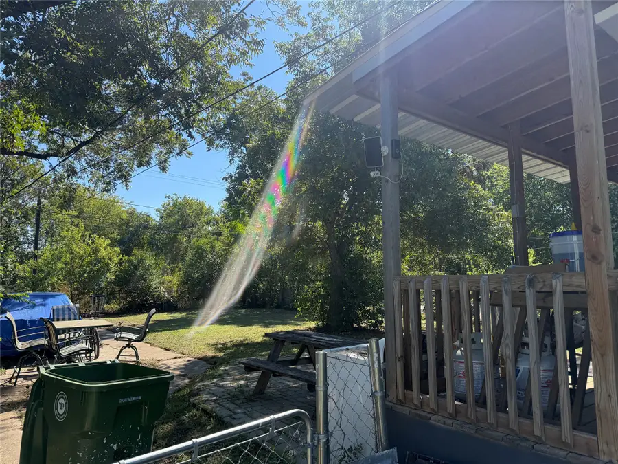 2716 Lyle Avenue, Waco, TX 76708 - #3