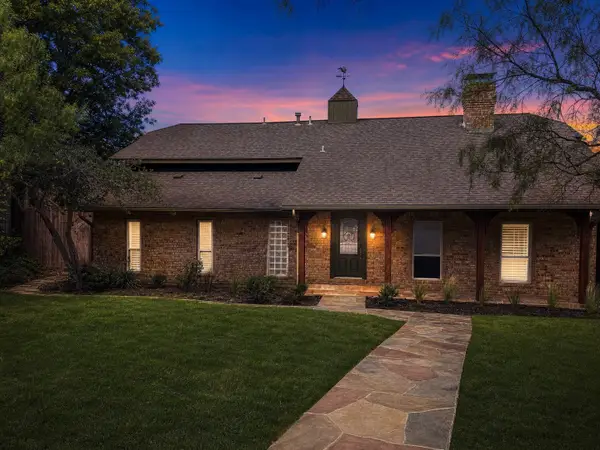 3210 Cortez Court W, Irving, TX 75062