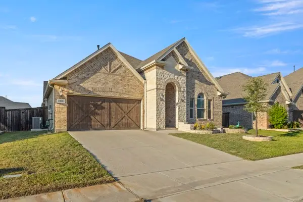 3305 Brookglen Drive, Lewisville, TX 75010