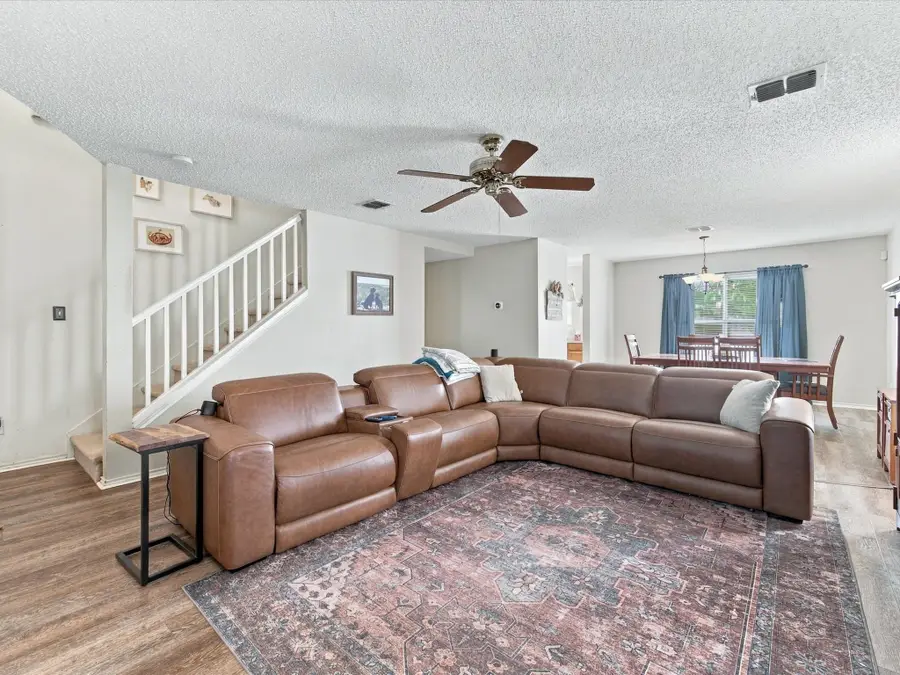 3152 Longbow Drive, Grand Prairie, TX 75052 - #3