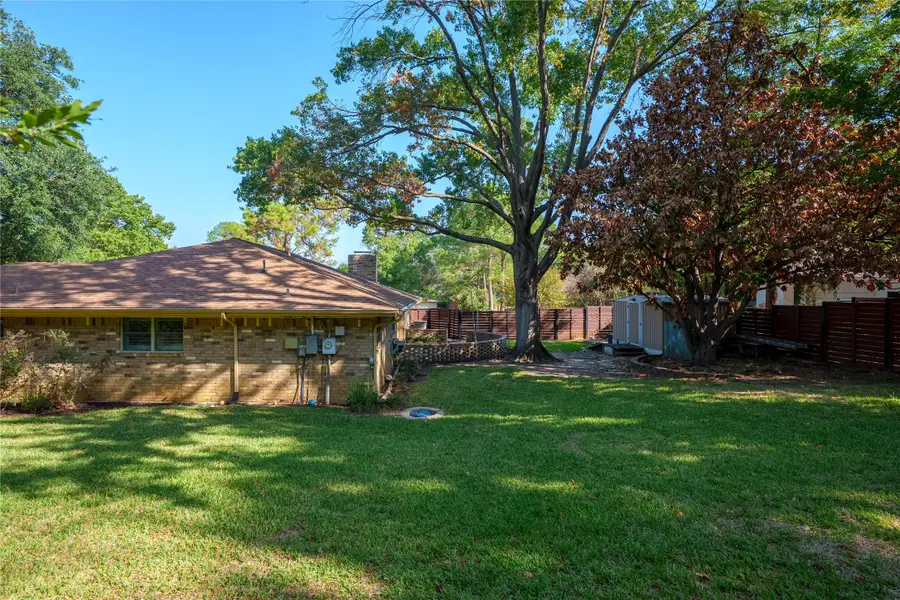 213 Pennsylvania Drive, Denton, TX 76205 - #3