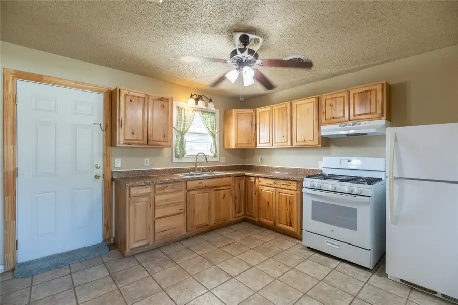 5119 Laguna Drive, Abilene, TX 79605 - #2