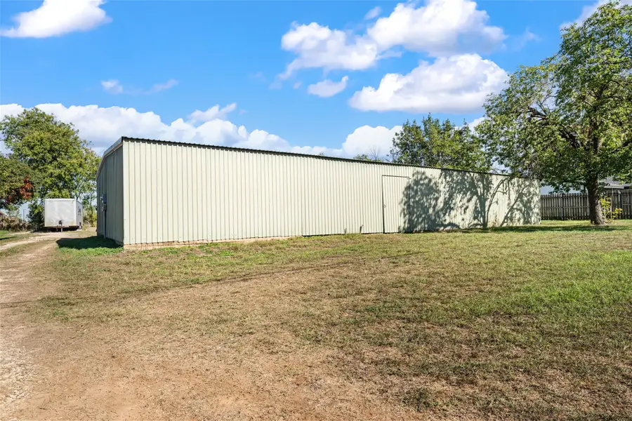 1105 Beard Avenue, Robinson, TX 76706 - #2
