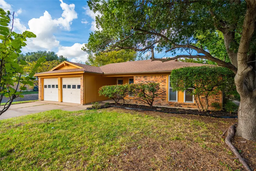 6613 Starnes Road, Watauga, TX 76148 - #2