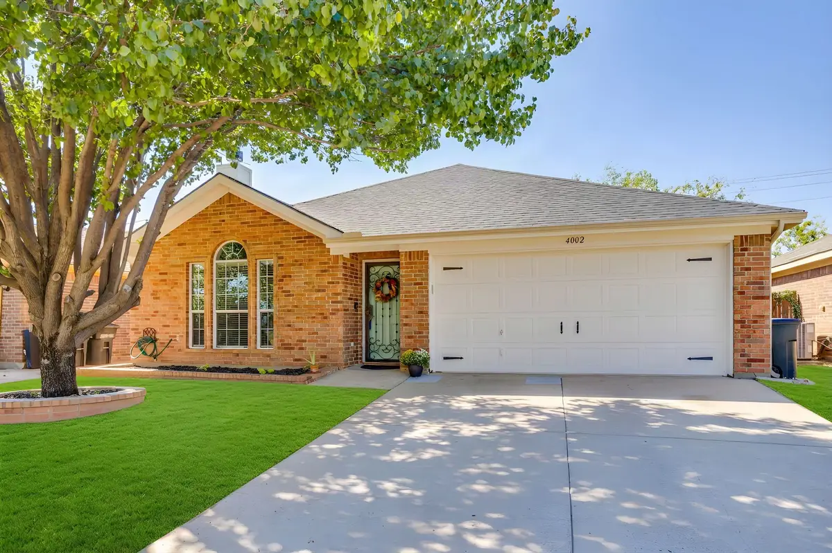 4002 Sapphire Lane, Granbury, TX 76049 - #1