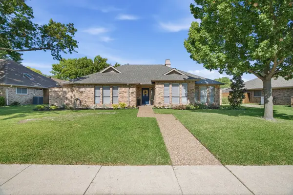 208 Steamboat Drive, Coppell, TX 75019