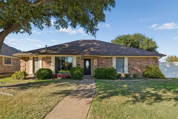 2051 Robin Hill Lane, Carrollton, TX 75007
