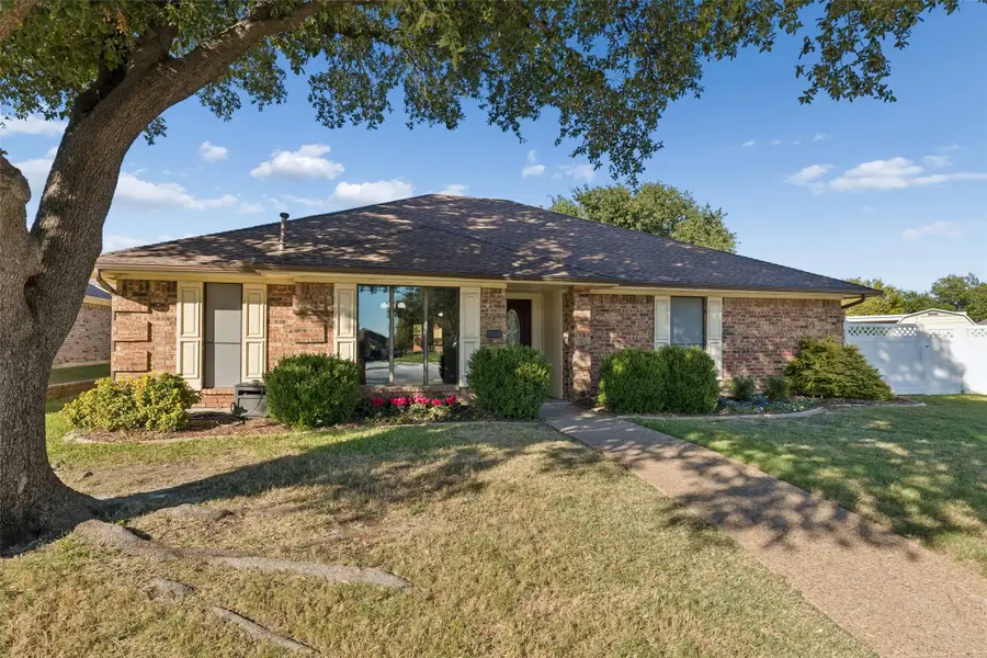2051 Robin Hill Lane, Carrollton, TX 75007 - #3