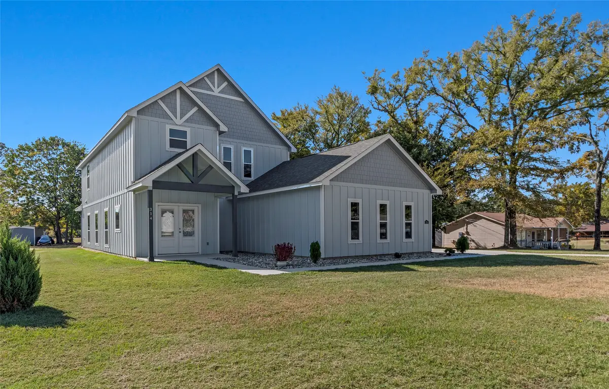 314 Oak Creek Drive, Tool, TX 75143 - #1