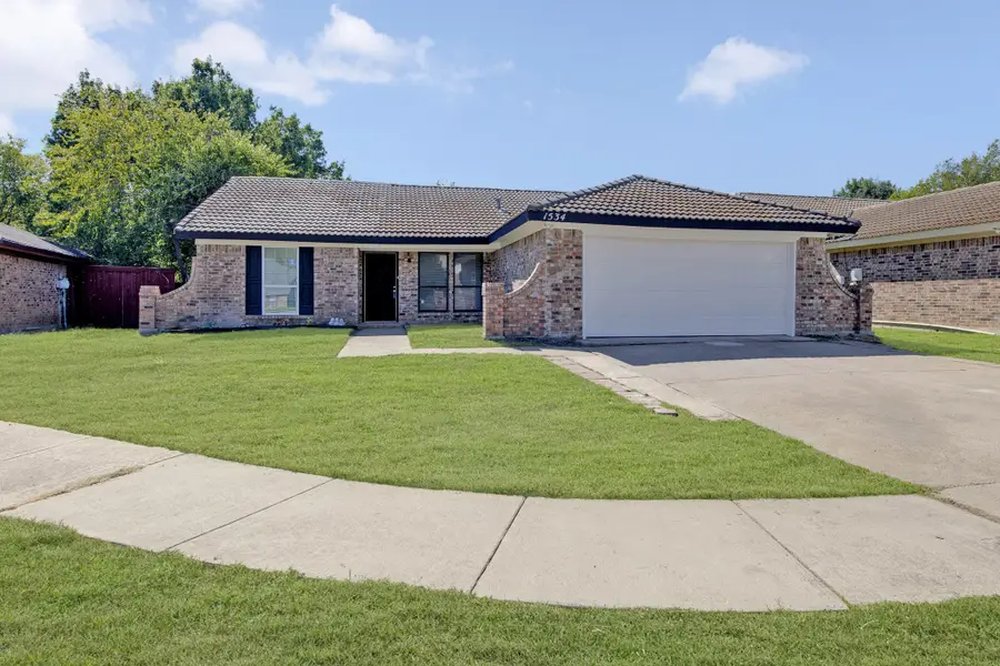 1534 Twin Post Drive, Arlington, TX 76014 - #2