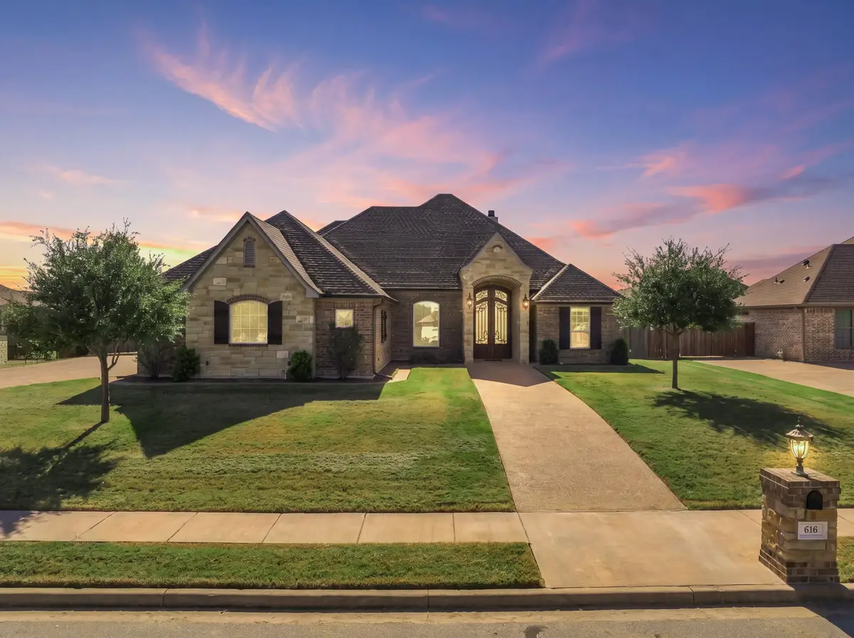 616 Hunton Lane, Robinson, TX 76706 - #1