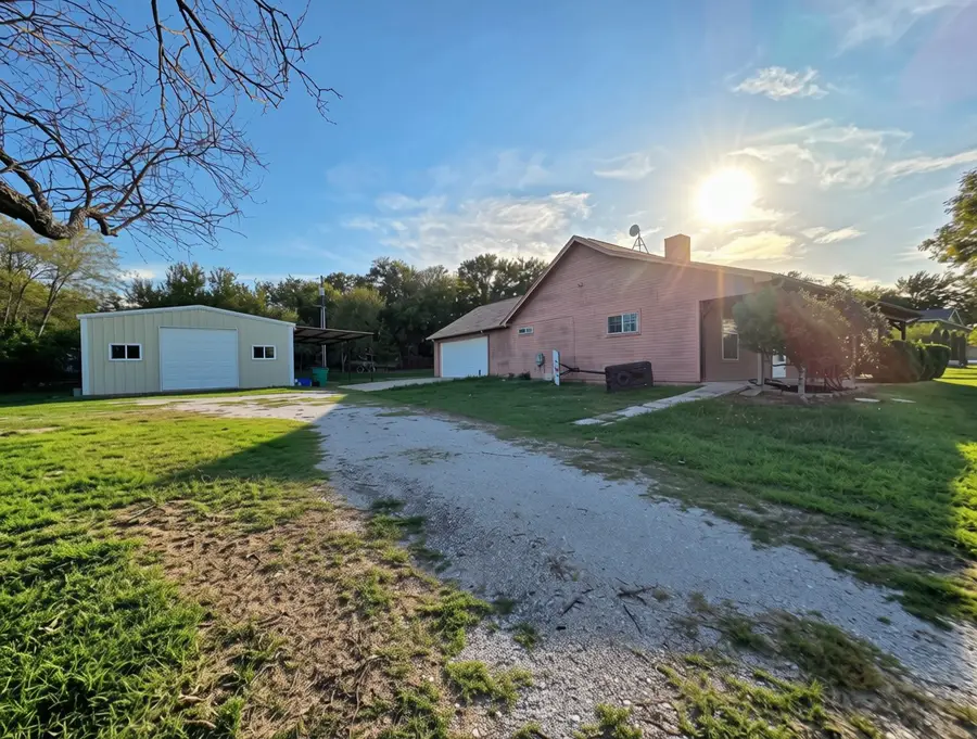 109 Live Oak Road, Springtown, TX 76082 - #3