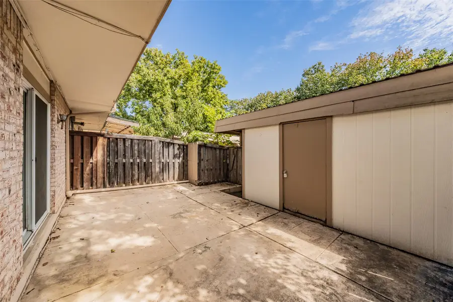 220 Westview Terrace, Arlington, TX 76013 - #3
