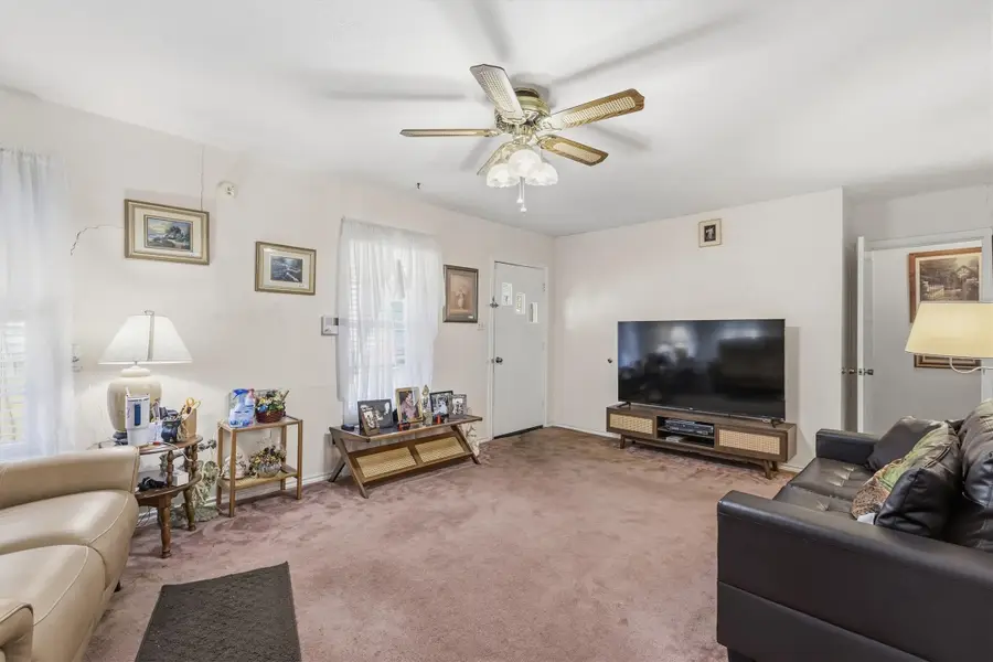 702 Patterson Street, Campbell, TX 75422 - #2