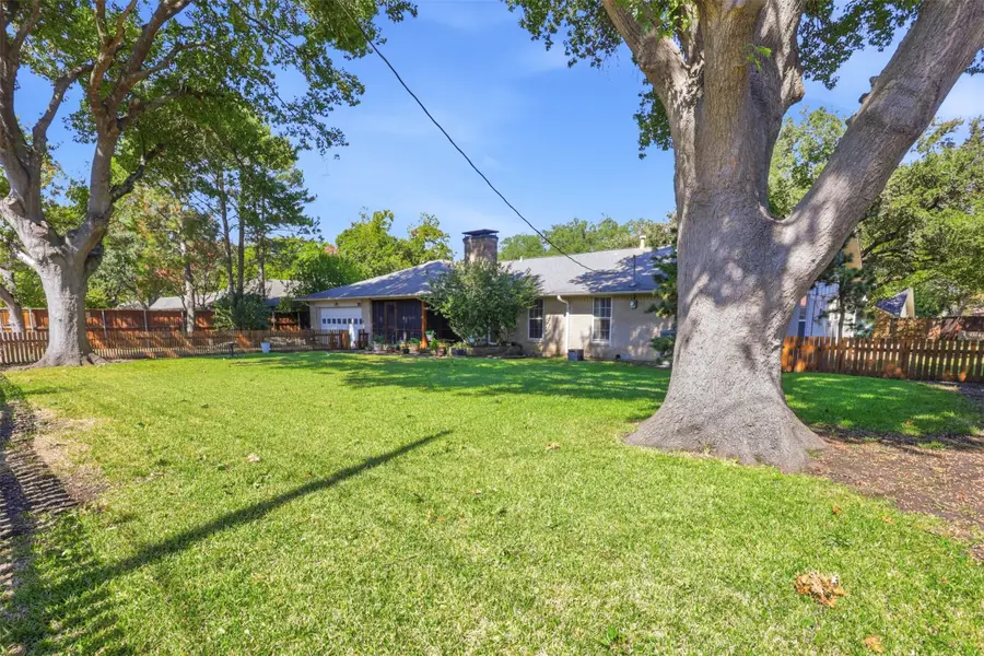 7806 Woodstone Lane, Dallas, TX 75248 - #2