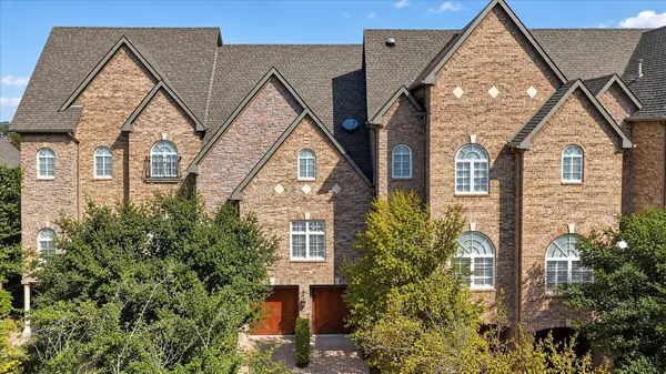 563 Rockingham Drive, Irving, TX 75063