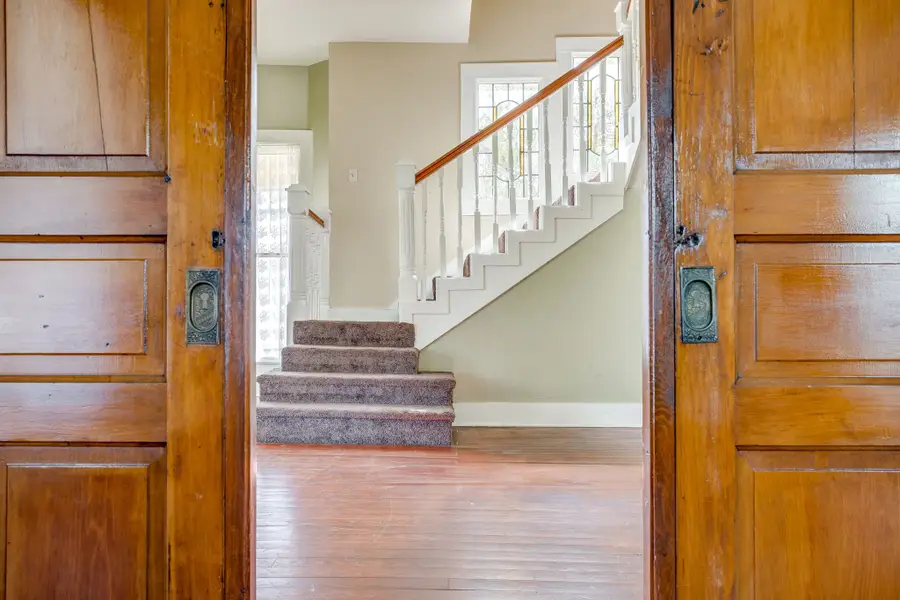 201 N Anglin Street, Cleburne, TX 76031 - #3