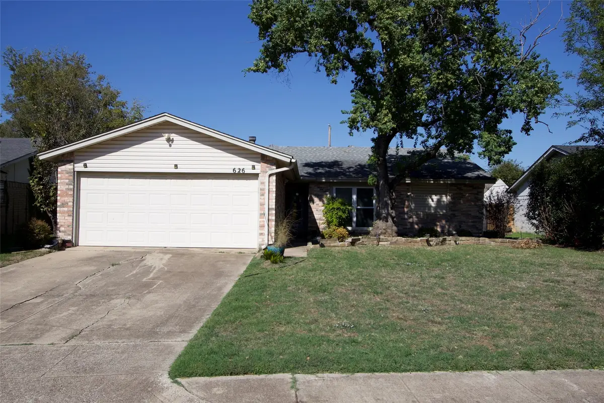 626 Thornwood Trail, Grand Prairie, TX 75052 - #1