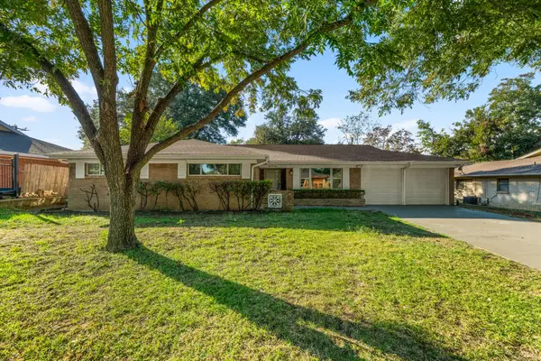 209 Cotillion Road, Fort Worth, TX 76134