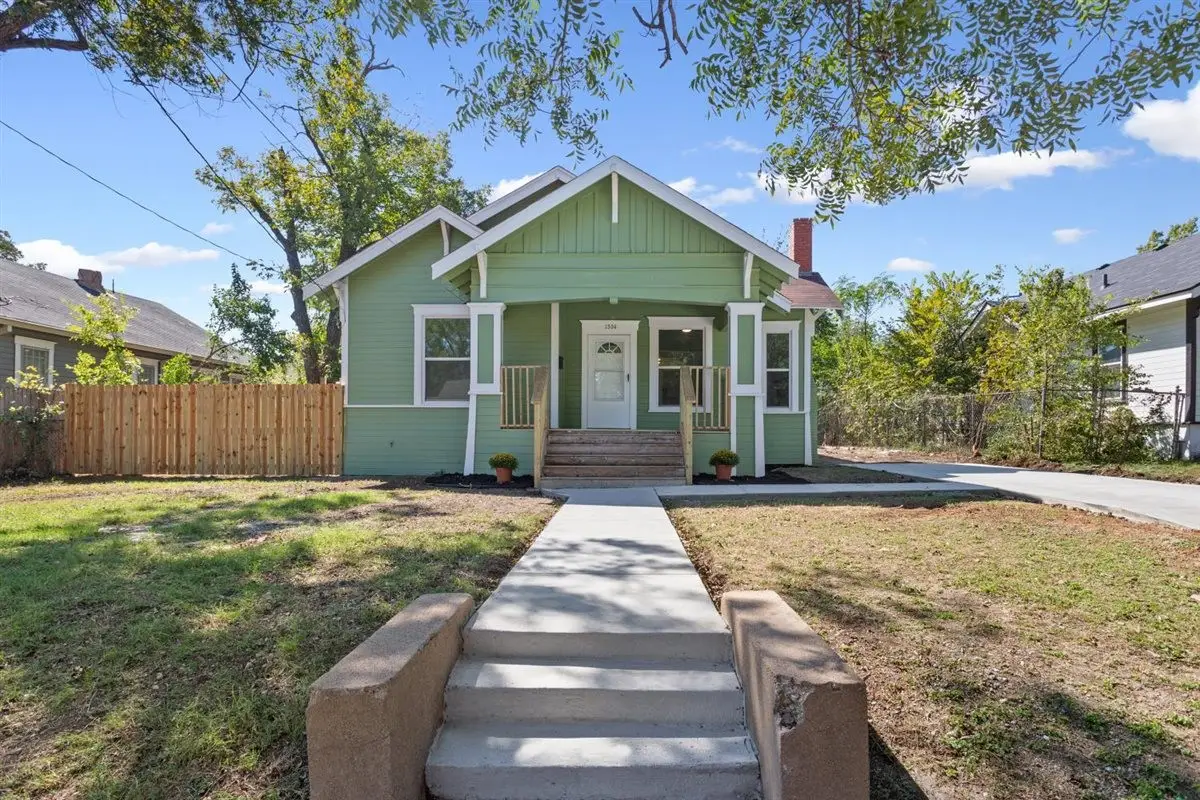 1304 N 22nd Street, Waco, TX 76707 - #1